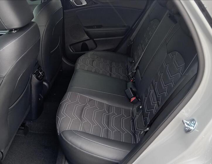 KIA XCeed 11