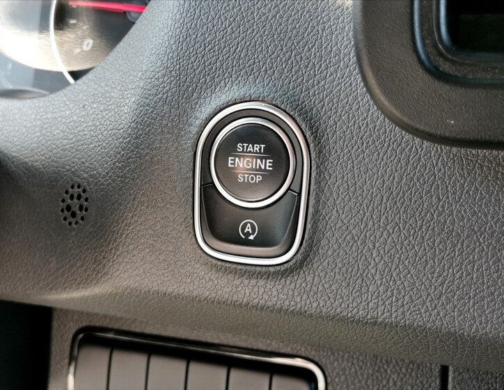 Mercedes-Benz Sprinter 16