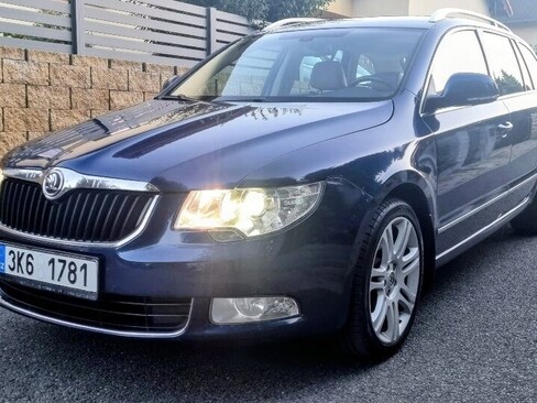 Škoda Superb