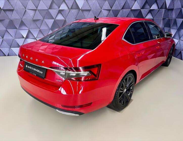 Škoda Superb 7