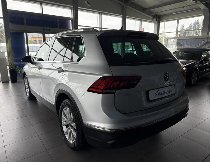 Volkswagen Tiguan 4