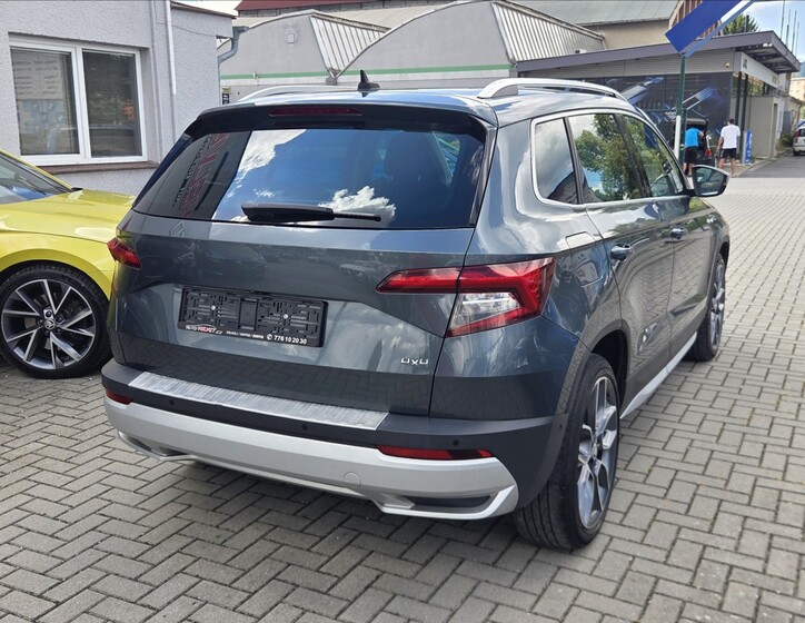 Škoda Karoq 3