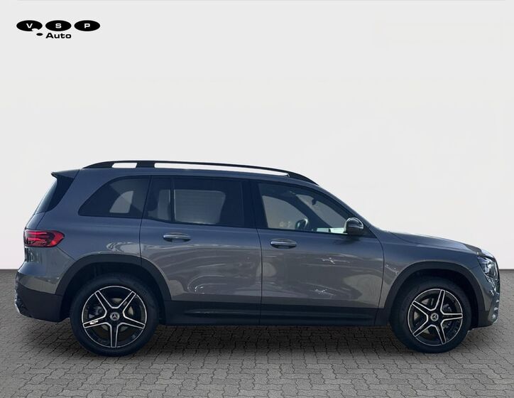 Mercedes-Benz GLB 6