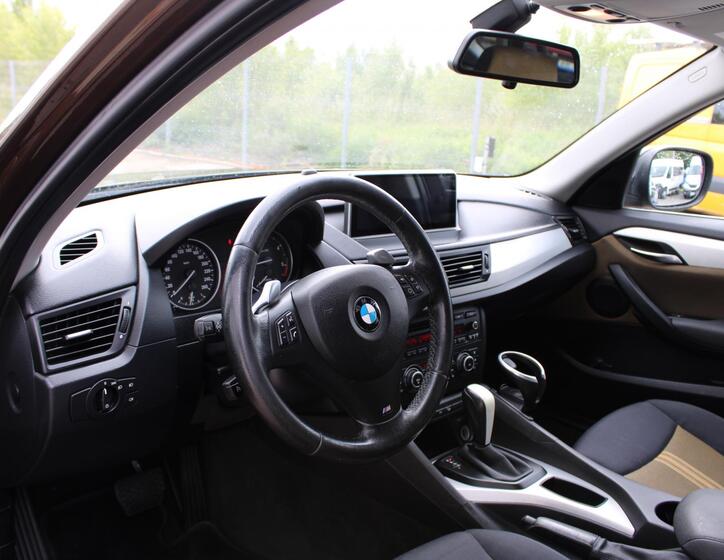BMW X1 7