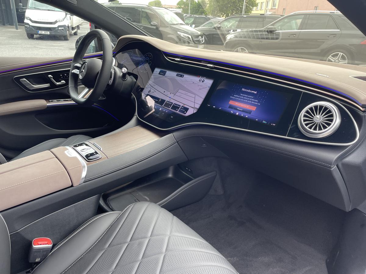 Mercedes-Benz EQS