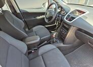 Peugeot 207 11