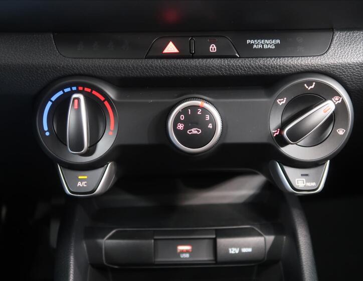 KIA Stonic 28