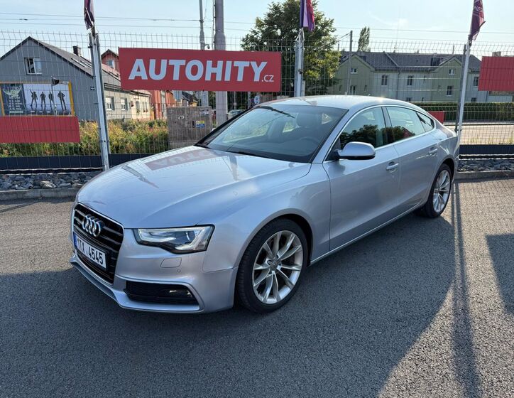 Audi A5 1