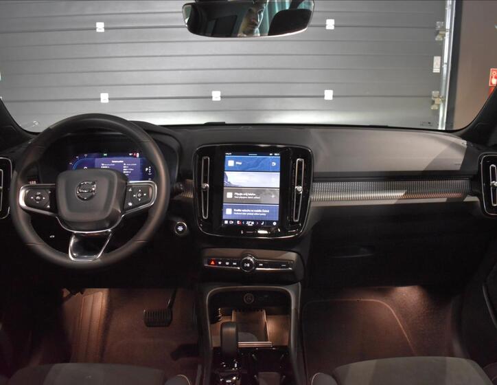 Volvo XC40 13