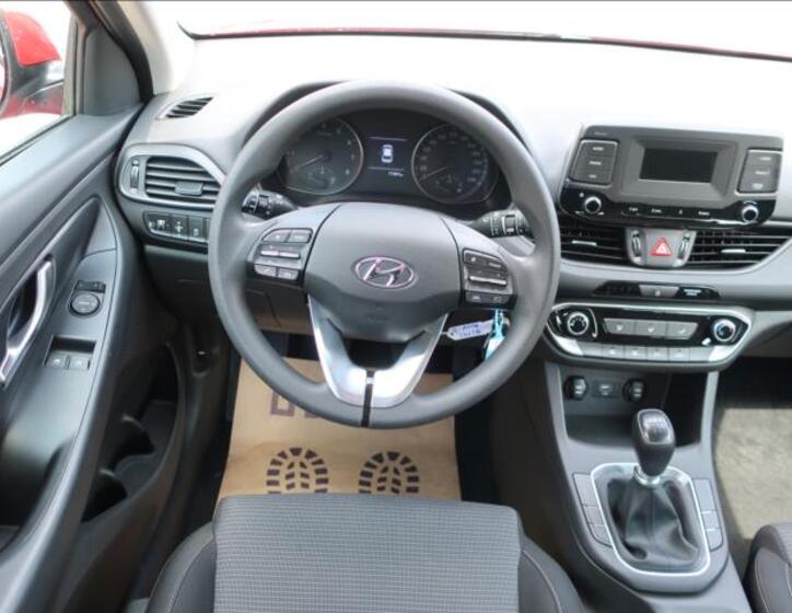 Hyundai i30 15