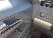 Opel Zafira 23