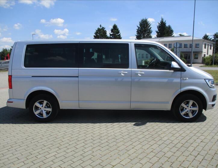 Volkswagen Caravelle 5