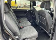 Volkswagen Touran 12