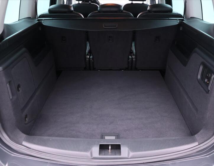 Volkswagen Sharan 10