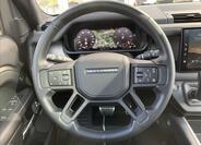 Land Rover Defender 26