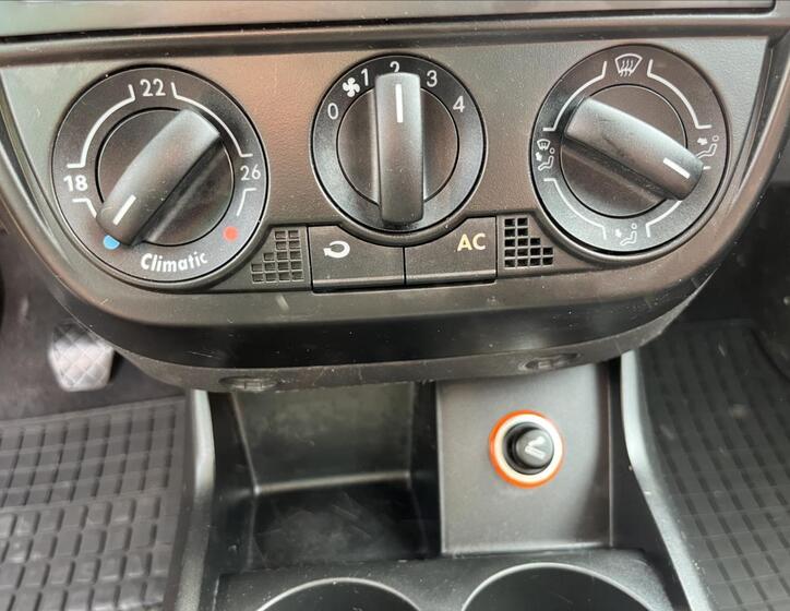 Volkswagen Fox 16