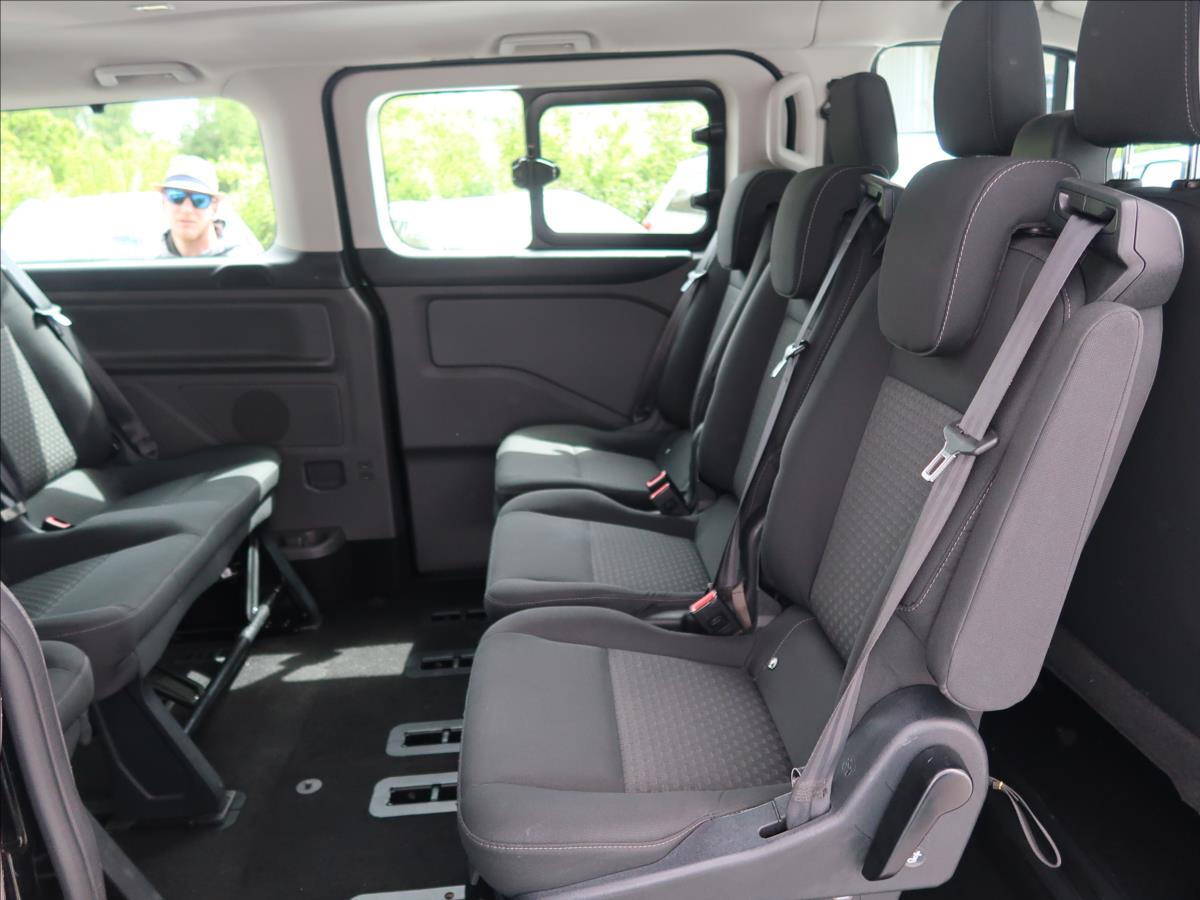 Ford Tourneo Custom