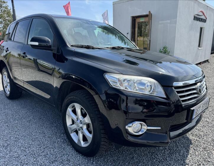 Toyota RAV4 9