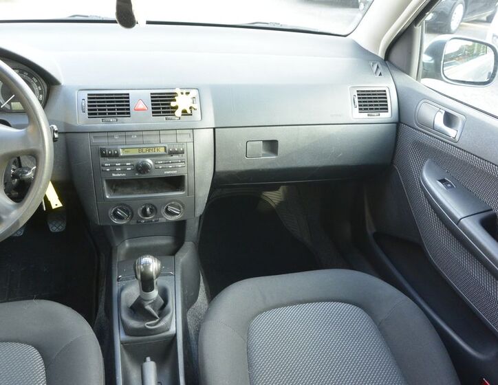 Škoda Fabia 13