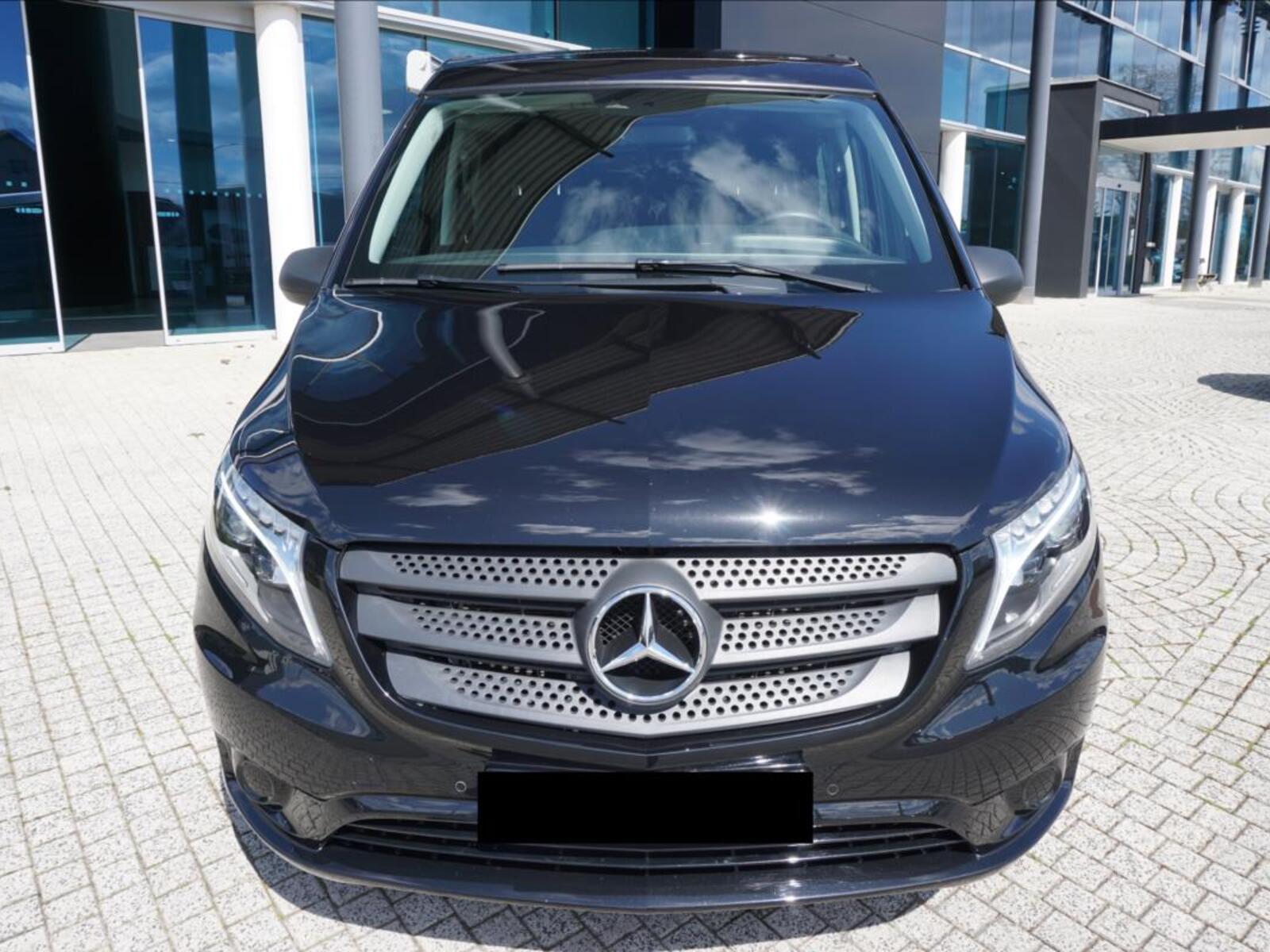 Mercedes-Benz Vito 2