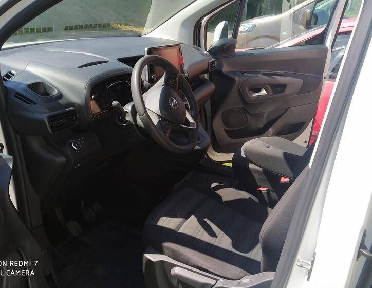 Opel Combo 13