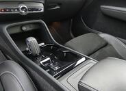 Volvo XC40 6