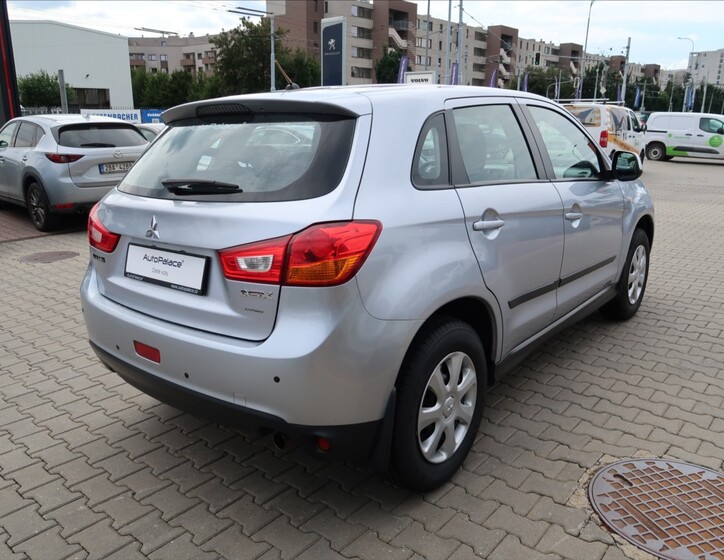 Mitsubishi ASX 4
