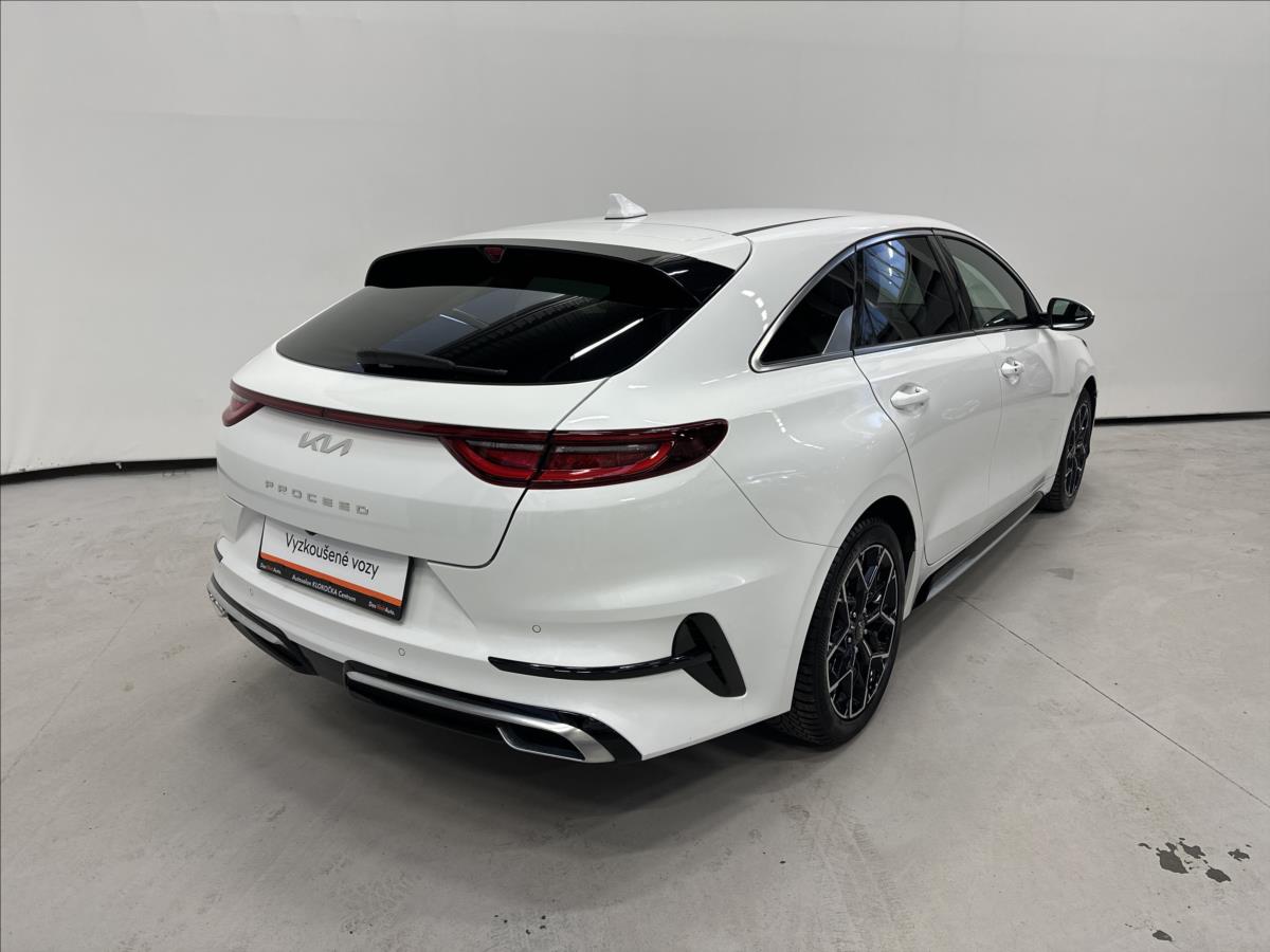 KIA ProCeed