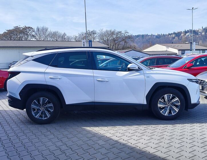 Hyundai Tucson 4