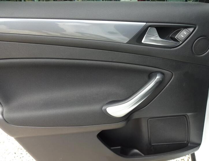 Ford Mondeo 23