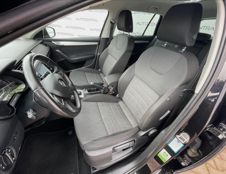 Škoda Octavia 10