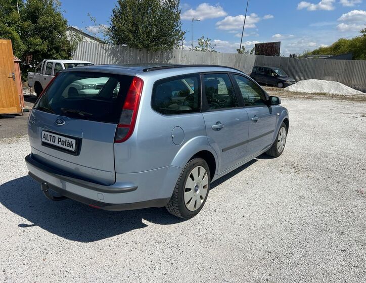 Ford Focus 10