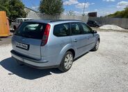 Ford Focus 10