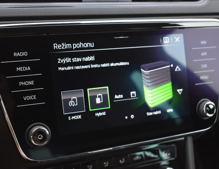 Škoda Superb 33
