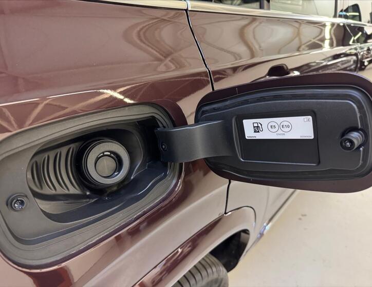 Volvo XC90 13