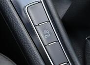 Volkswagen Golf 26
