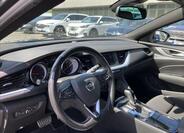 Opel Insignia 9