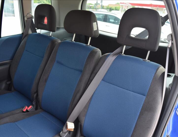 Mazda Premacy 16