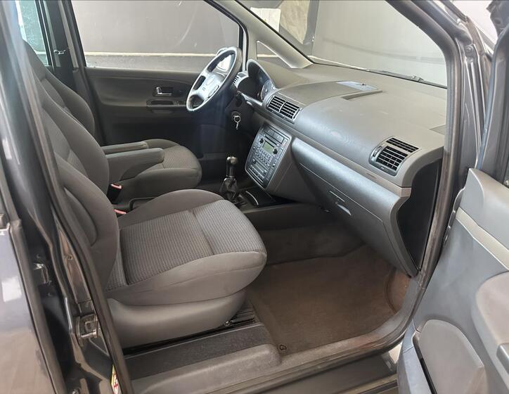 Volkswagen Sharan 17
