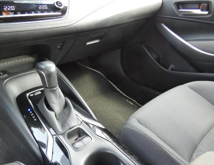 Toyota Corolla 6