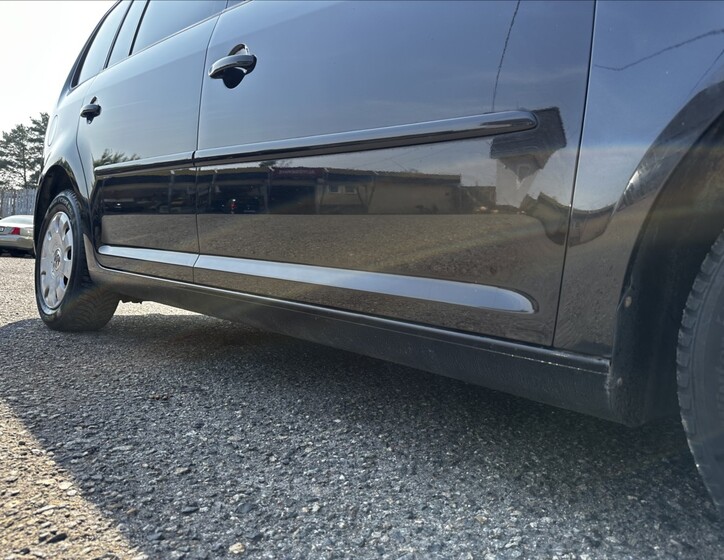 Volkswagen Touran 11