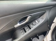 Hyundai i30 11