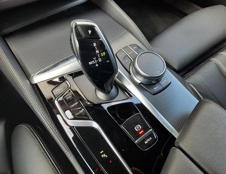 BMW Řada 5 28
