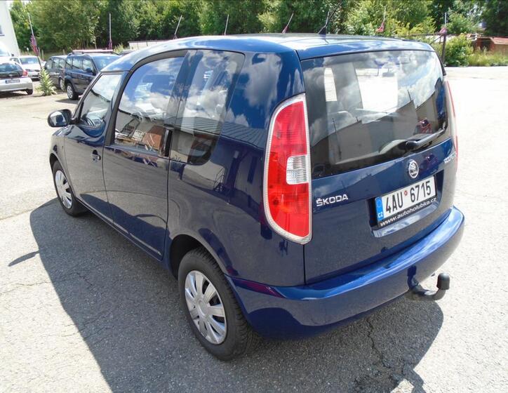 Škoda Roomster 2