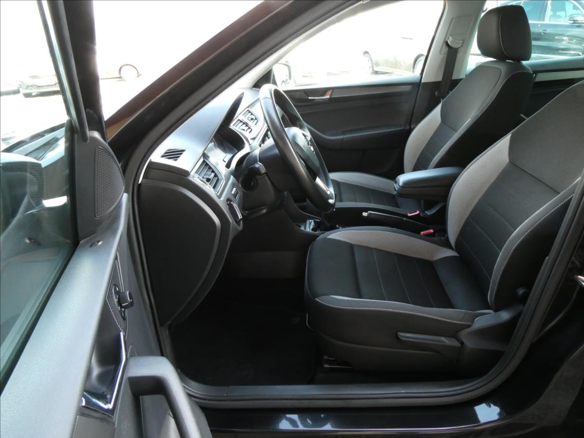 Škoda Rapid