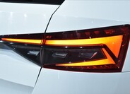 Škoda Superb 9