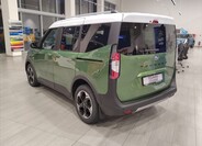 Ford Tourneo Courier 8