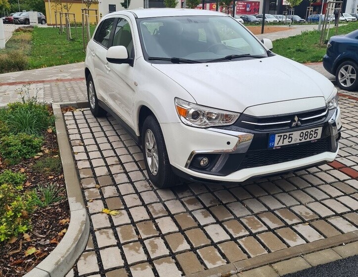Mitsubishi ASX 1