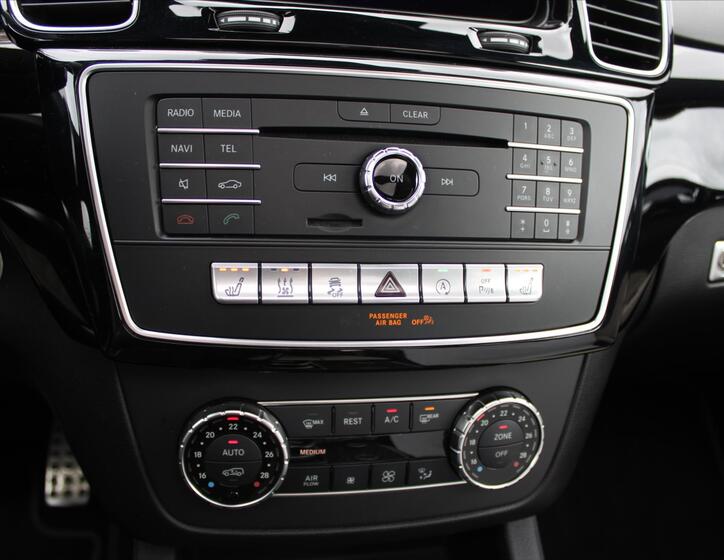 Mercedes-Benz GLE 22