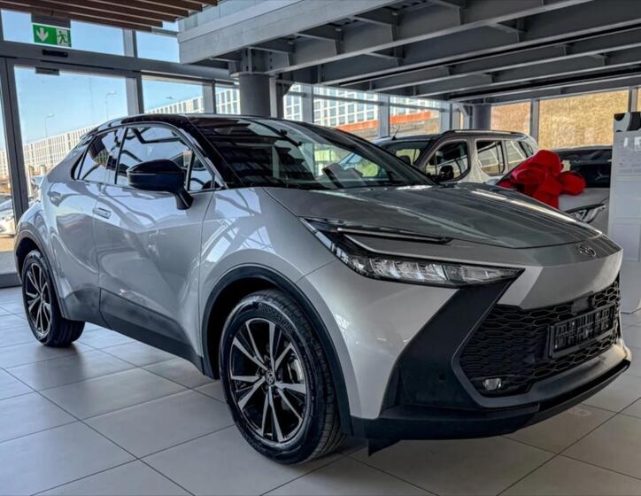 Toyota C-HR 1